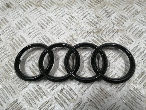 ЛОГОТИП ЕМБЛЕМА ПЕРЕДНИЙ БАМПЕР A3 8Y 20- 8J0853605B