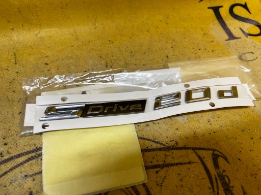 51147406665 7406665 - ЕМБЛЕМА ЗНАЧОК SDrive 20d BMW X1 F48 20d NEW OEM