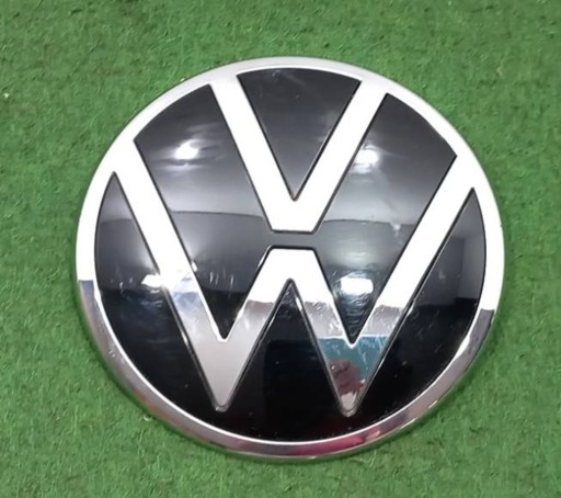 760853630C - ЕМБЛЕМ НА КРАН VW TOUAREG III 760