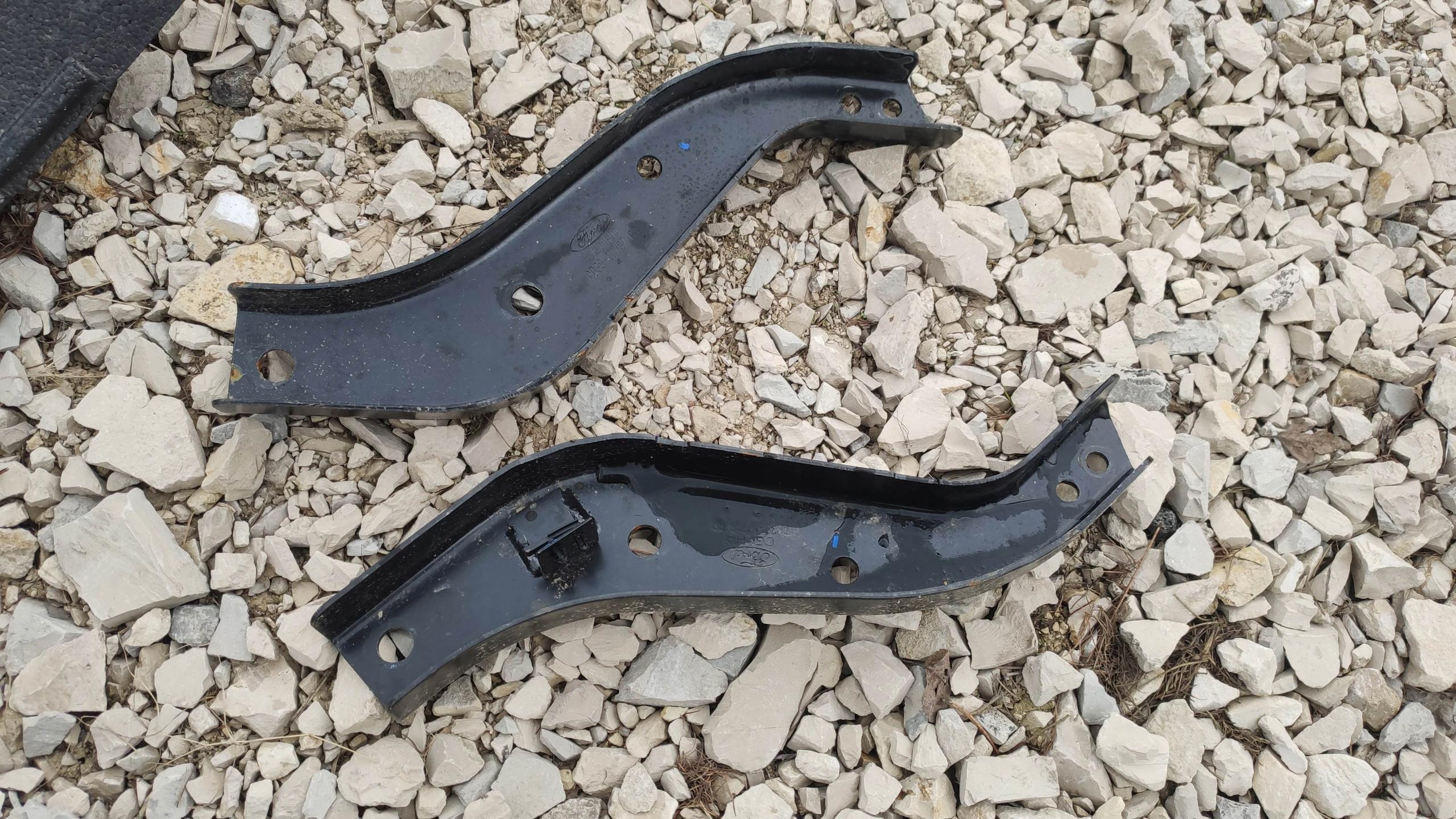 AB39-17788 - EU КРЕПЛЕНИЕ БАЛКИ ЗАДНЕГО БАМПЕРА FORD RANGER III