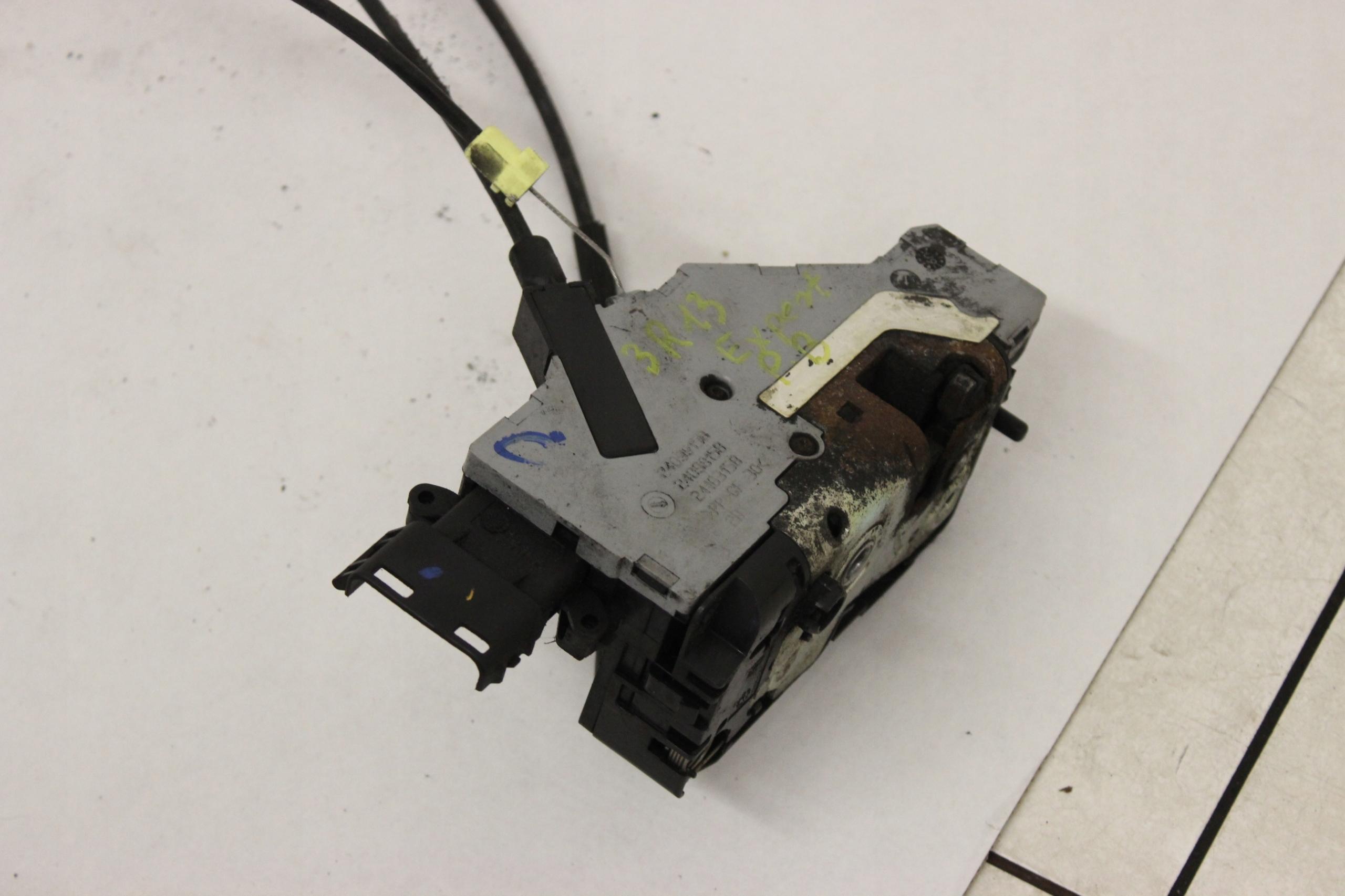 EXPERT II 06R-ЗАМОК БОКОВОЙ ДВЕРИ СПРАВА 24099158