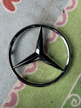 Эмблема Мерседес w213 A008173200
