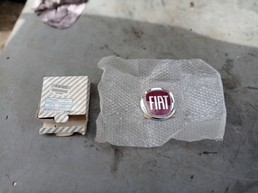 Эмблема Значок Fiat 1401309980