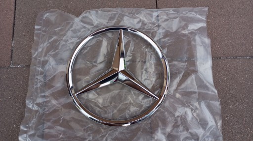 A0008171016 - Емблема решітки Mercedes W117 W156 W166 W172 W176 W204 W205 W207 W212 W218