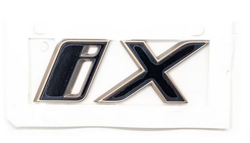 51145A3F9B1 - IX Емблема кришки багажника BMW IX I20 Оригінал