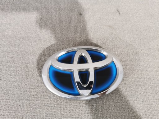 45432 - Логотип эмблема Toyota Auris Prius Camry 75310-33010