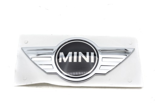 51147388120 - Передняя эмблема MINI F60