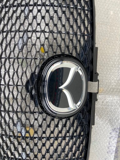 Емблема скла радар Mazda CX30