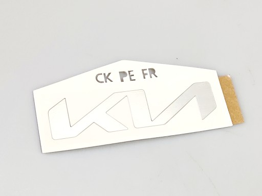 86300J5000 - Емблема ІНСТРУКЦІЯ НА ПЕРЕДНИЙ БАМПЕР KIA STINGER 2022+ NEW OE