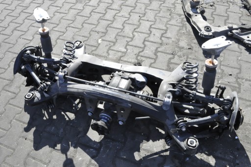 7599472 2.65 - F21 f22 2,0d 190 -километровый балок подвесной балки задней части