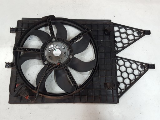 6R0121207Q - Fabia 2 II LIFT 10R-1.2 TSI вентилятор радіатора