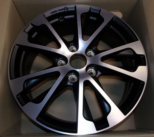 8201698553 - 17-ДЮЙМОВИЙ ЛЕГКОСПЛАВНИЙ ДИСК D DUSTER II