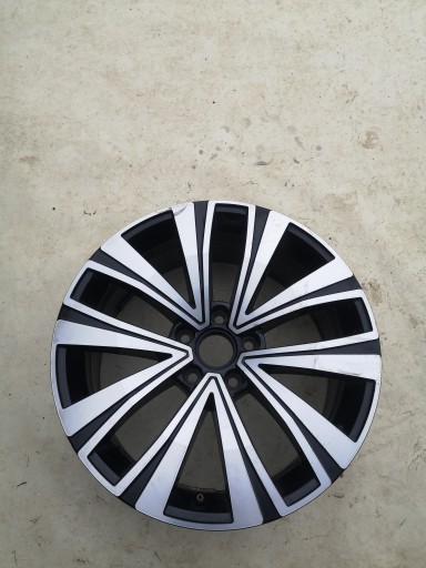 ЛЕГКОСПЛАВНЫЙ ДИСК VW ARTEON PASSAT 8x18 ET-40 3G8601025