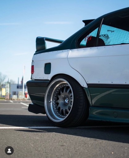 FELONY BMW E36 СЕДАН 4 ЗАДНИЕ ЭЛЕМЕНТЫ ЛЕВАЯ + ПРАВАЯ НОВАЯ НАКЛАДКА 50мм