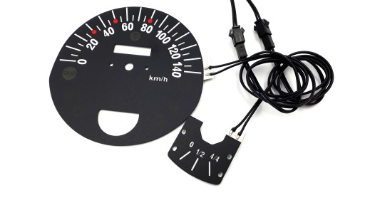 FIAT 126P MALUCH СВЕТЯЩИЙСЯ ЦИФЕРБЛАТ ЧАСОВ INDIGLO OEM ШАБЛОН MOMAN