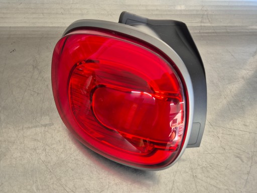 Fiat 500x 14-19 фонарь задний правый 735671215