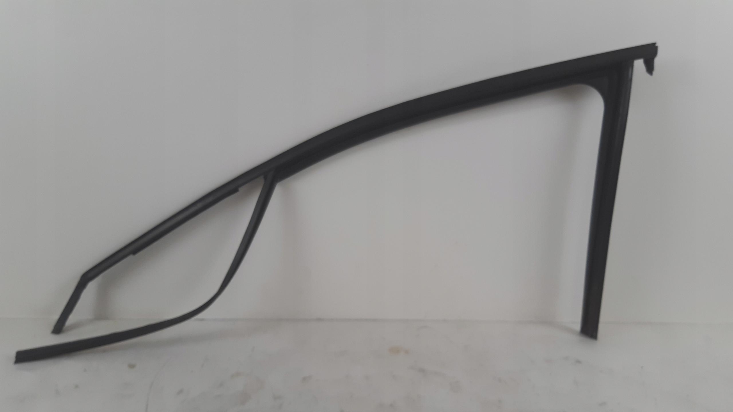 FIAT 500X ПРОКЛАДКА СТЕКЛА ПЕРЕДНЯЯ ЛЕВАЯ