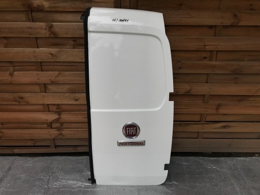 Fiat fiorino nemo bipper qubo права дверцята ззаду 08-