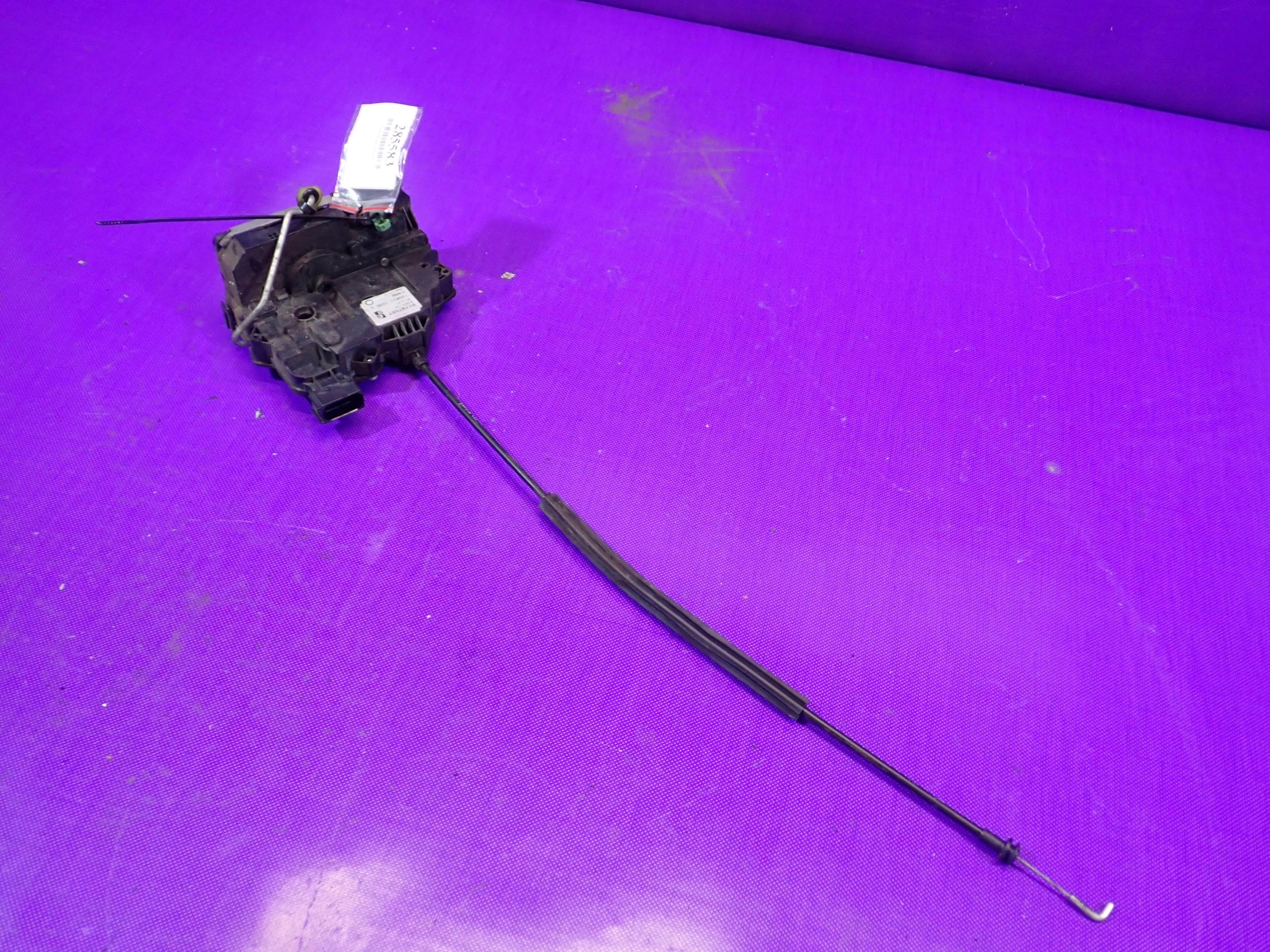 FIAT GRANDE PUNTO 05-10 ЗАМОК ПЕРЕДНИЙ ЛЕВЫЙ 51797557