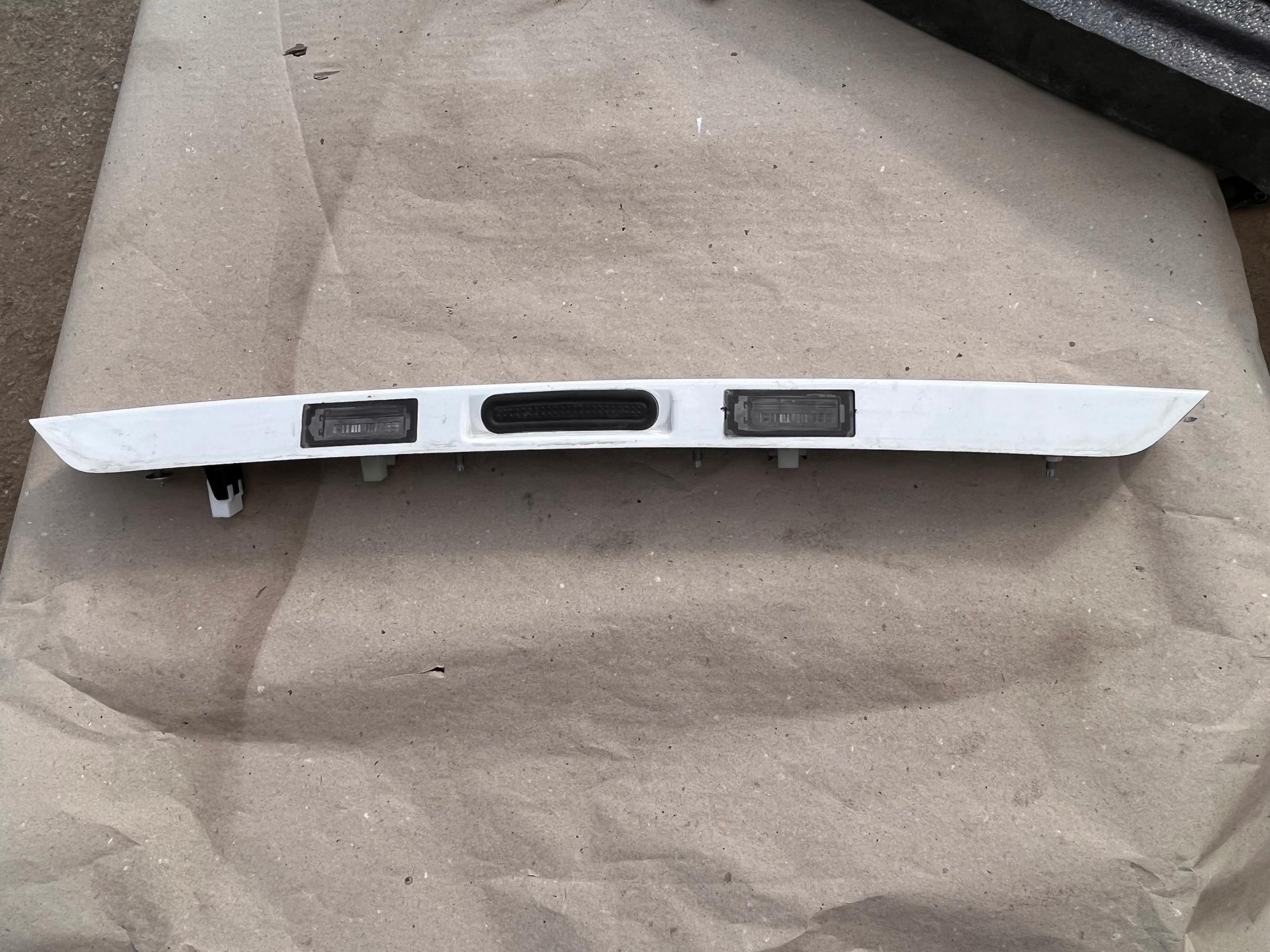 FIAT QUBO BLEND ЗАКРИЛКИ ЗАДНІ 51807827