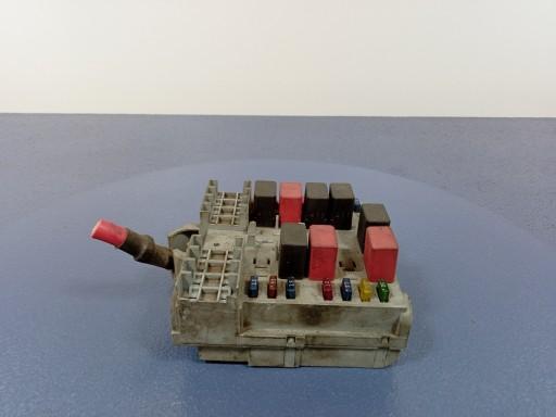 FIAT STILO БЛОК ПРЕДОХРАНИТЕЛЕЙ 46796538