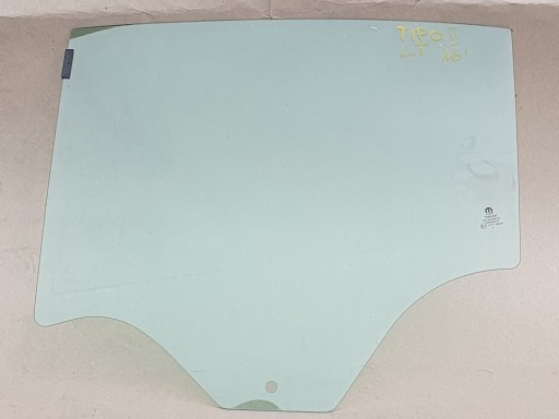 FIAT TIPO II 2016R седан стекло левое заднее заднее