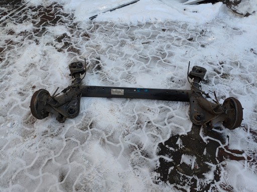 Fiesta mk7 beam slak sceak сзади