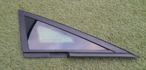 H1BB-A29710-AB - FIESTA MK8 2019 ОКНО КУЗОВА ТРЕУГОЛЬНИК СПРАВА