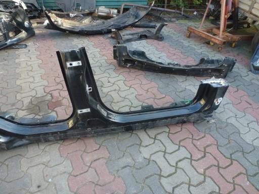 FOCUS MK3 УНИВЕРСАЛ ПОРОГ ПРАВЫЙ