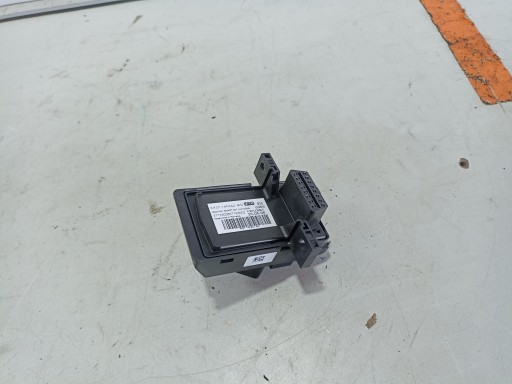 Ford custom lift obd socket kk3t-14f642-ag
