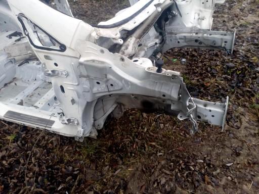 FORD ECOSPORT ЧЕТВЕРТЬ ПЕРЕДНЯЯ ПРАВАЯ СТОЙКА