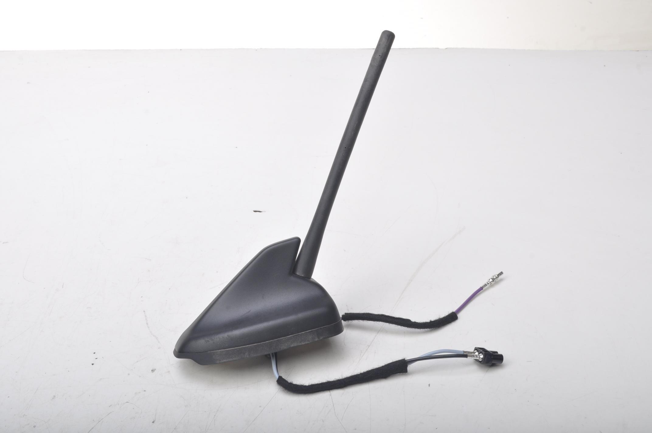 FORD ECOSPORT LIFT АНТЕННА НА КРЫШЕ РАДИО