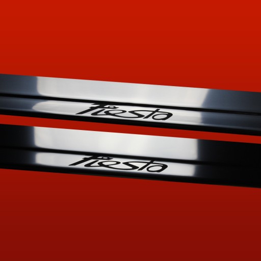 FORD FIESTA MK7 3-дверні накладки на пороги Prefacelift 304 глянцева сталь Покриття