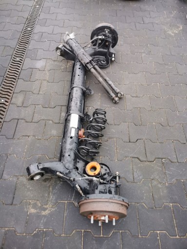 Ford fiesta mk8 2017-23r. - задній брус підвіски