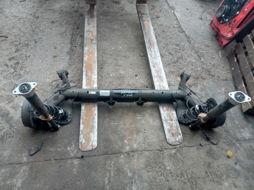 Ford fiesta mk8 активна задня підвіска балка осі