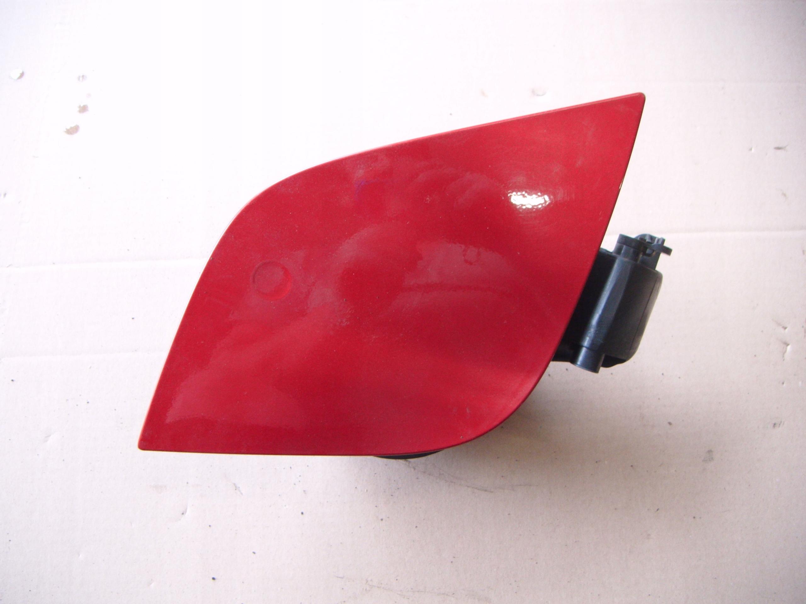 10- - FORD FOCUS MK3 10-HB LAK UB КРЫШКА ТОПЛИВНОГО БАКА