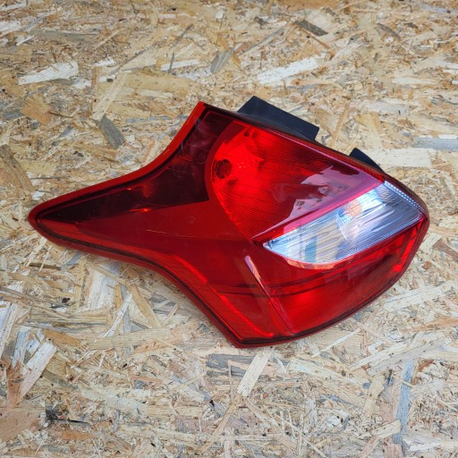 286905 - Ford focus mk3 11-15r hb левый задний фонарь 5d светодиодный