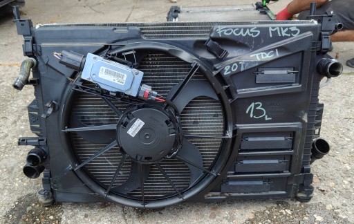 Ford focus mk3 2.0 tdci комплект радіаторів вентилятор 8v619l440ac