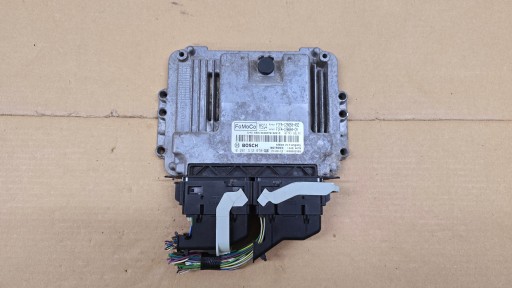 3 10-18 - Ford focus mk3 lift 1.0 ecoboost 2015 рік комп'ютер двигуна f1fa-12a650-ase