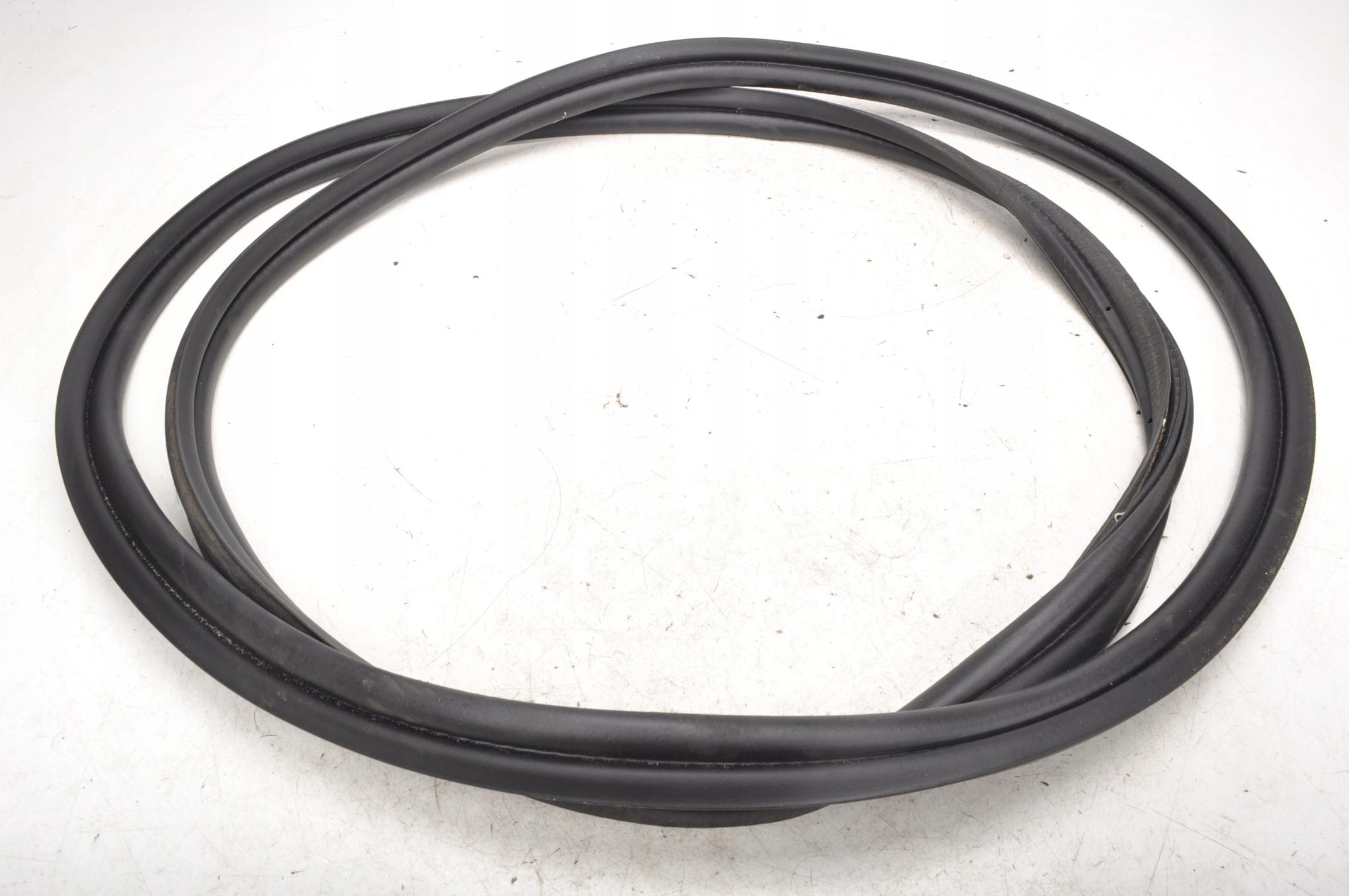 FORD FOCUS MK4 УНИВЕРСАЛ ПРОКЛАДКА КРЫШКИ БАГАЖНИКА