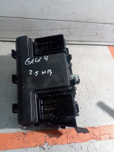 M2GT-14D068-PA - Блок запобіжників ford galaxy mk4