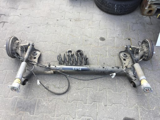 Ford ka+ plus 2016- призупинення заднього променя 1.2b