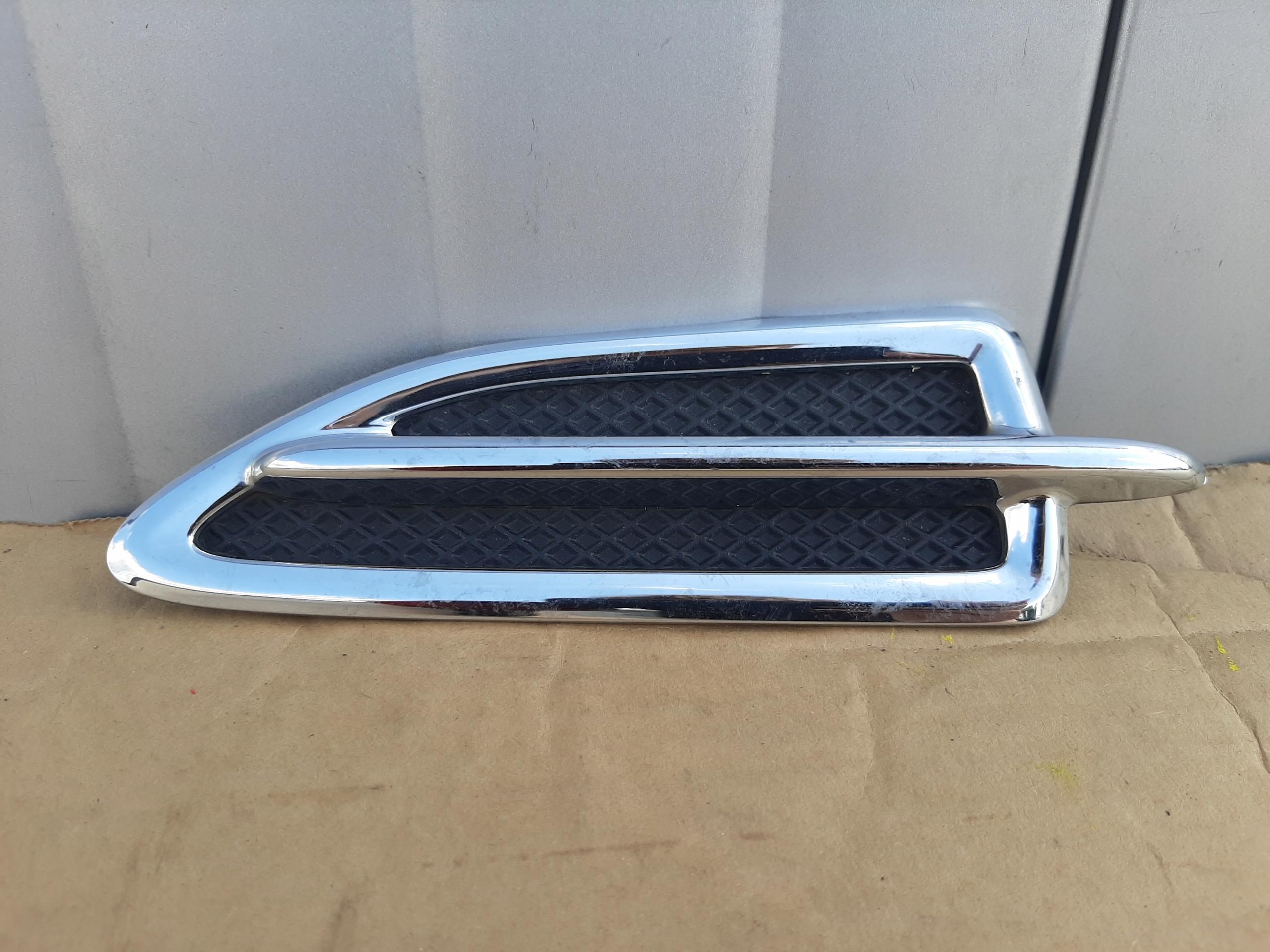 CJ54-16C216-AF - FORD KUGA II MK2 ESCAPE ХРОМОВАНА НАКЛАДКА НА КРИЛО RH