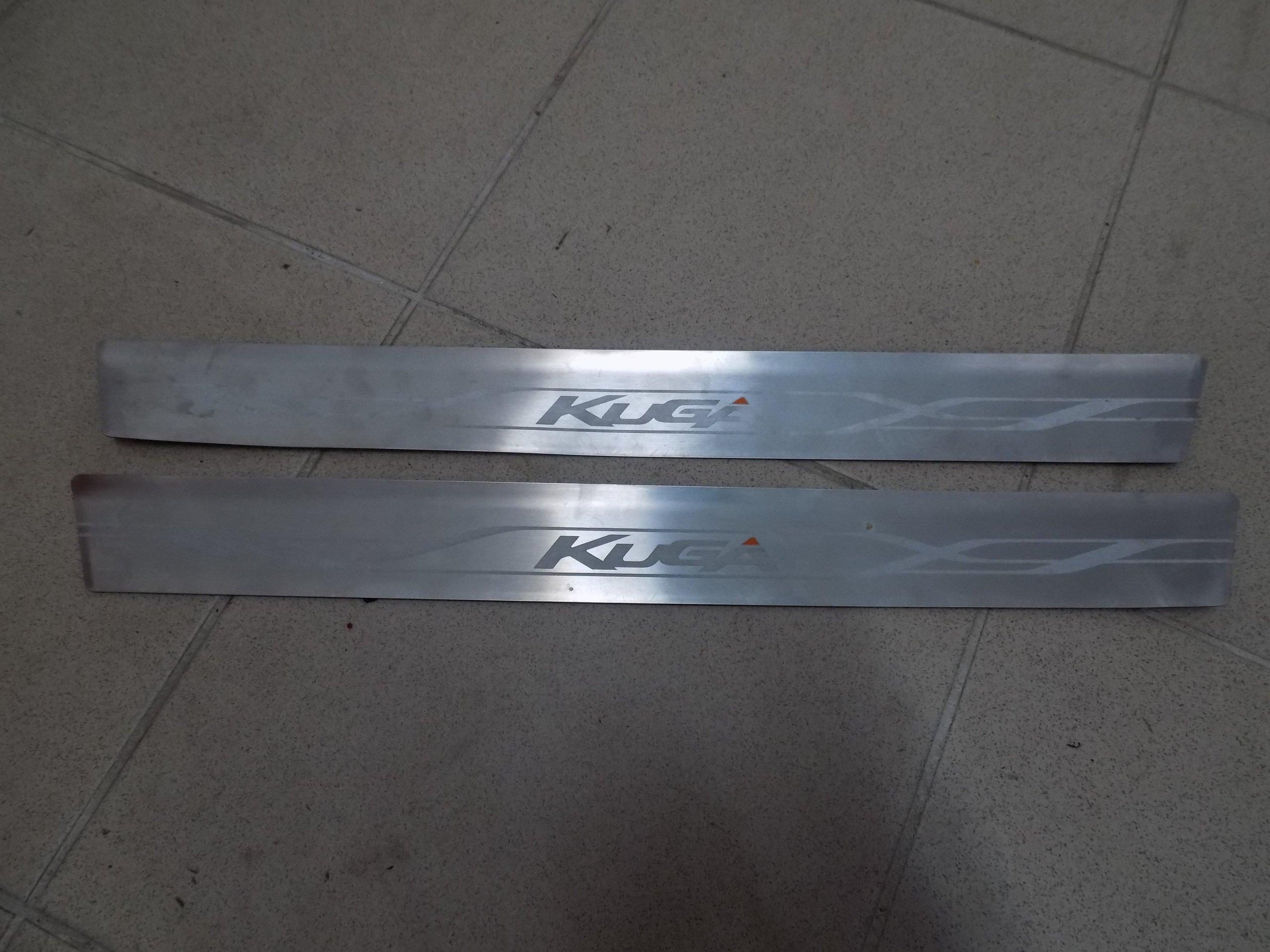 FORD KUGA MK2 НАКЛАДКИ НА ПОРОГИ TITANIUM CV4J13200A