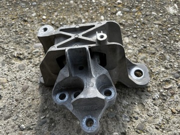 FORD KUGA MK3 ESCAPE 2020 кріплення двигуна 4х4