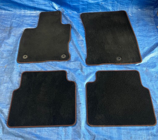 FORD KUGA MK3 ST line ВЕЛЮРОВІ КИЛИМКИ, ЧЕРВОНІ НІЧОГО