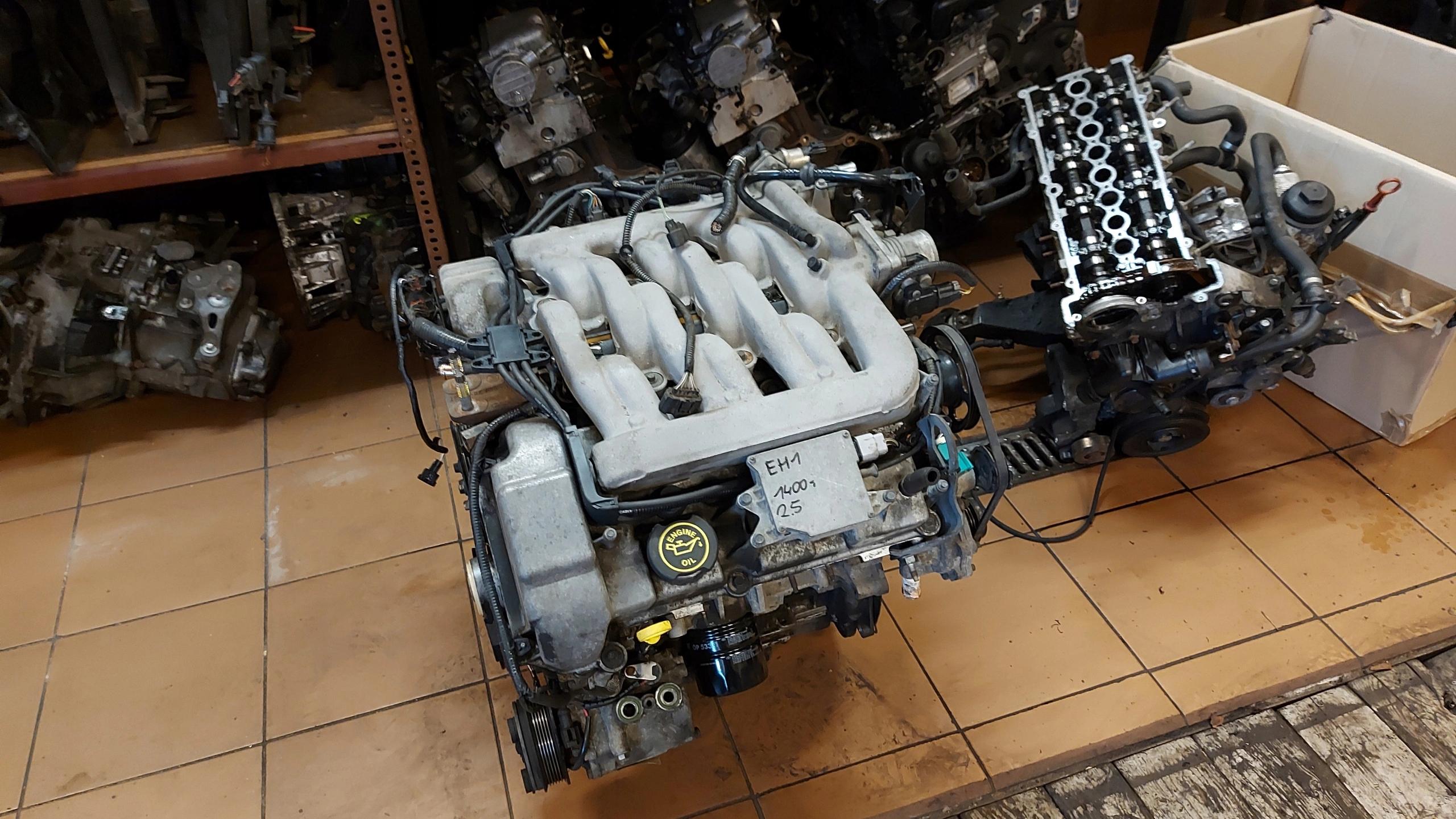 FORD MONDEO MK3 2,5 V6 двигатель в сборе LCBD EH1