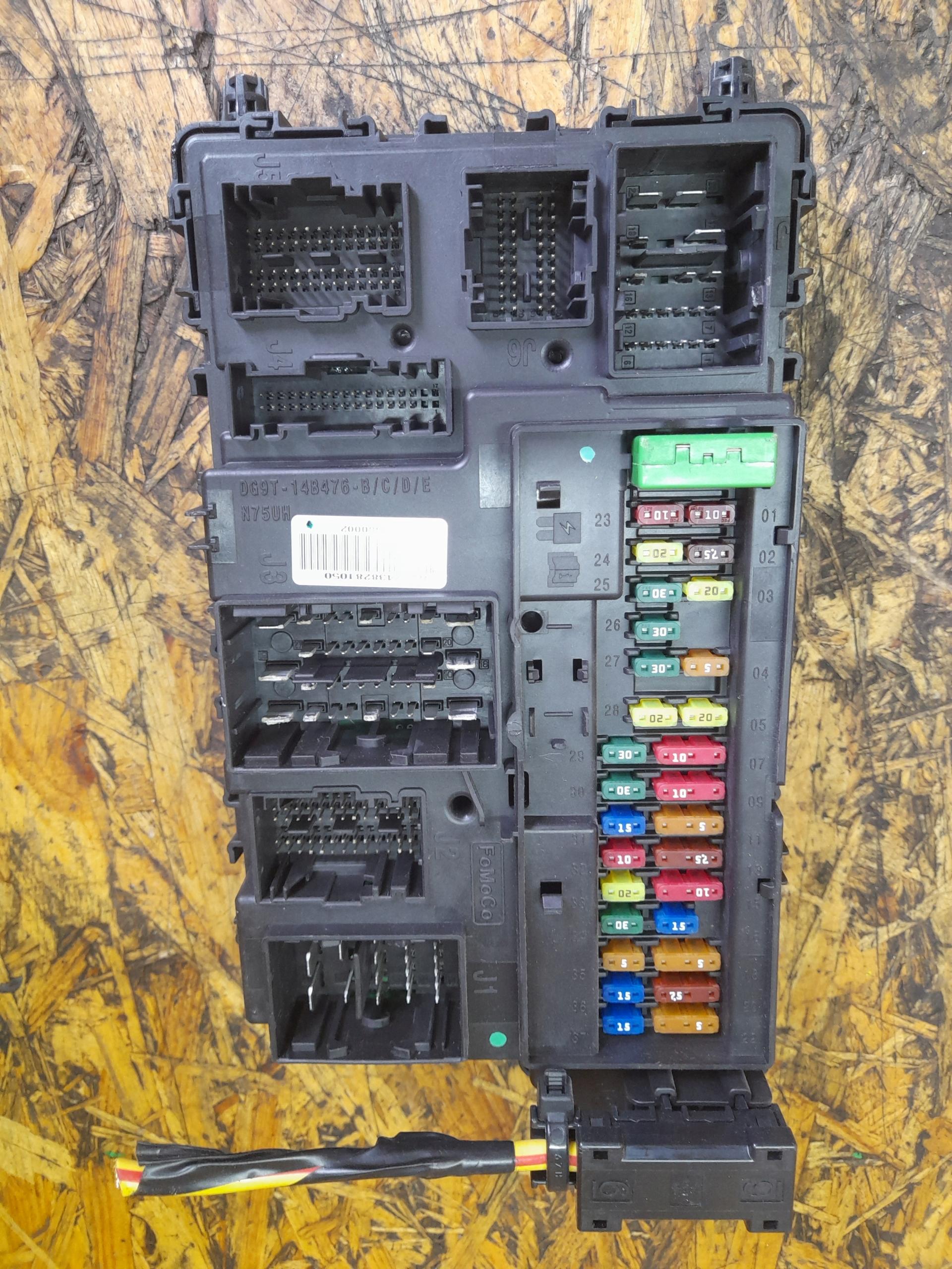 DG9T-14B476-B - FORD MONDEO MK5 2.0 ГИБРИДНЫЙ БЛОК ПРЕДОХРАНИТЕЛЕЙ