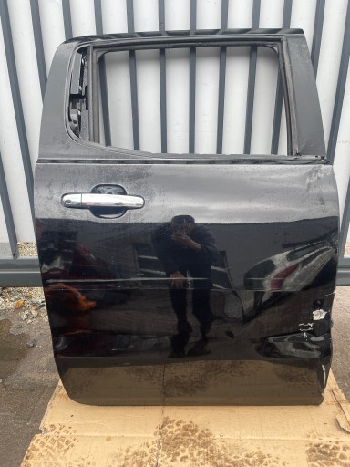 Ford ranger iv задні праві двері