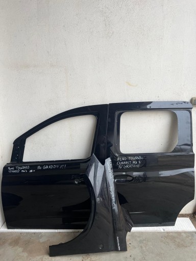 Ford tourneo connect mk3 задні ліві двері після